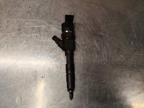Injecteur carburant renault - injecteur,