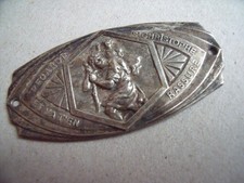 Médaille automobile art deco