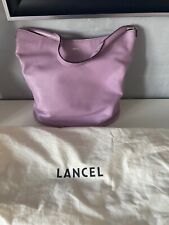 superbe sac cuir lavande Lancel  très bon état