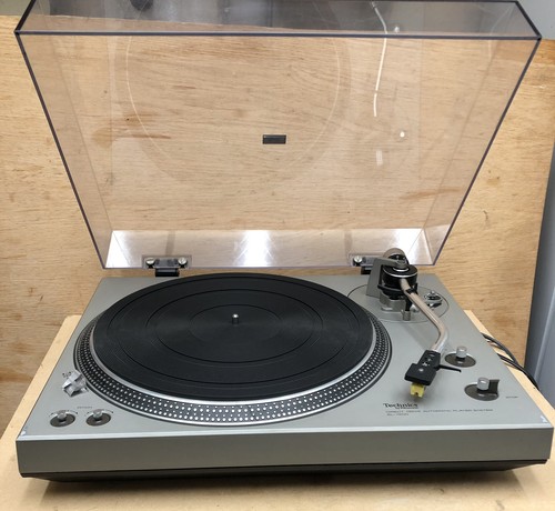 Technics 1400 turntable - technics,