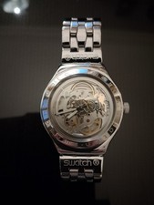 MAGNIFIQUE MONTRE FEMME SWATCH