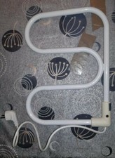 sèche-serviettes électrique et vertical (salle de bains ou autres) camping car 