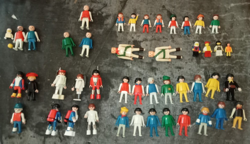 Lot personnages playmobil - lot,