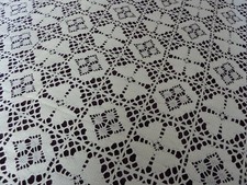 Superbe jetée de lit en