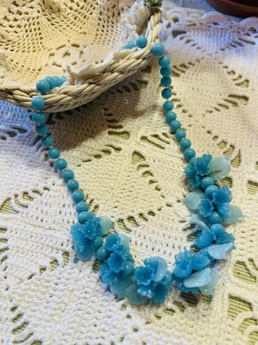 Collier floral ancien perles