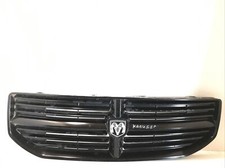 Dodge Caliber Calandre