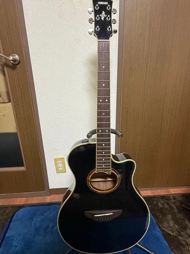 Guitare acoustique électrique