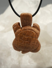 Pendentif Tortue En Jaspe Brun