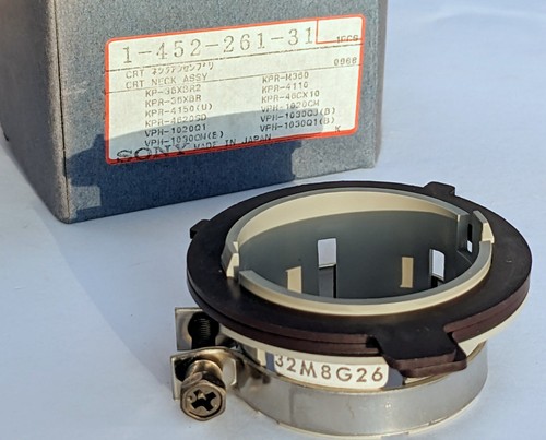 Sony 452 261 - 1-452-261-31, neck
