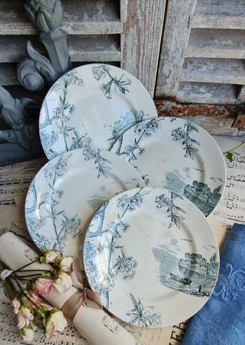 Anciennes assiettes plates - assiettes,