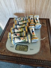 9 Porte Couteaux en Faïence