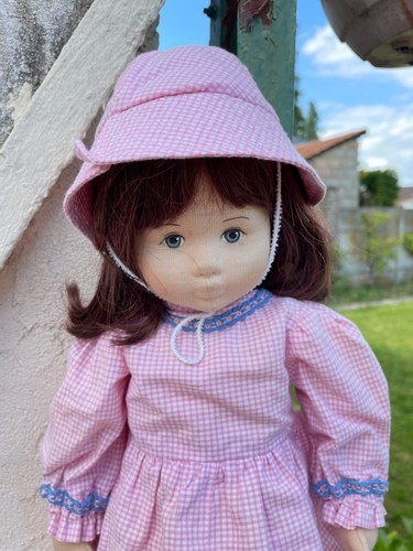 Poupee vintage aux yeux - vintage,