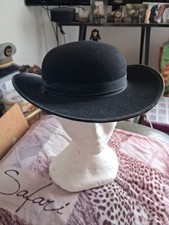 Chapeau De Curé,  Ancien D'origine