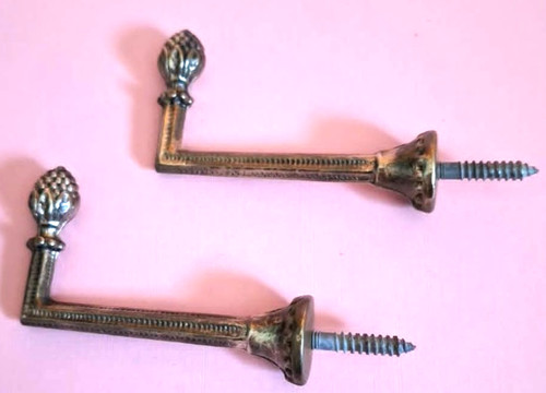 Anciens petits crochets en - 2x,