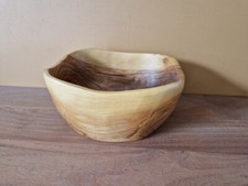 Belle coupe à fruit de forme libre en bois d'olivier style Alexandre Noll 1970