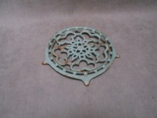 Ancien Dessous de Plat en fonte émaillée  22cm D