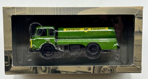 Camion citerne somua - citerne,