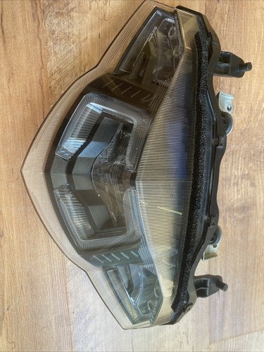 Feu arrière yamaha fjr - arrière,