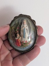 Ex voto, plâtre verre bombé de ND de Lourdes priez pour nous, art populaire XIXe