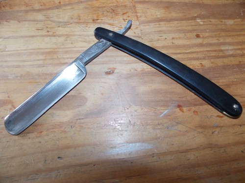 Ancien rasoir coupe chou - ancien,