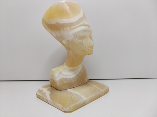 Nefertiti buste en - nefertiti,