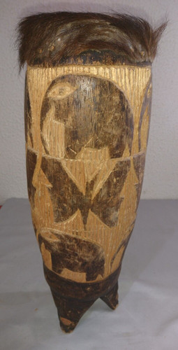 Ancien djembe tam - tam, tambour