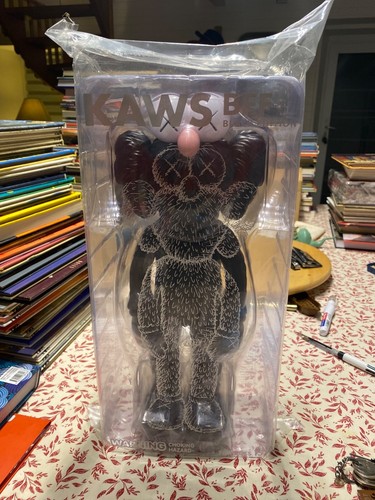 Kaws bff black - black, edition