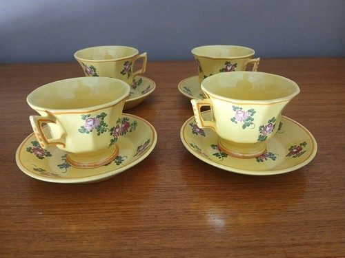 Tasses faience de - ,