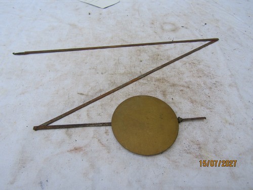Ancien balancier d - av..,