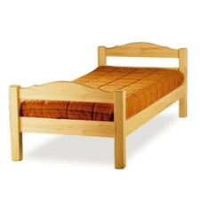 lit en pin massif 1 personne en très bon état