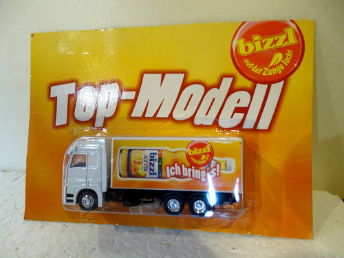 Camion tonnes publicitaire - camion, 19