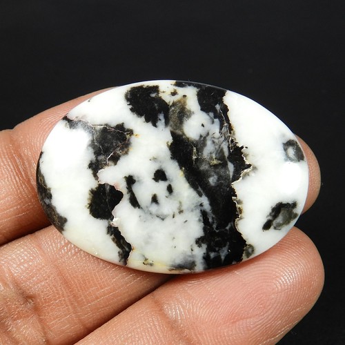 Cabochon turquoise pierre
