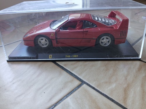 Burago voiture ferrari f40 - burago,