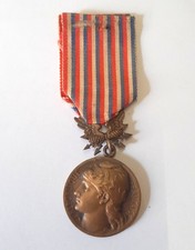 Medaille d'honneur POSTES ET TELECOMMUNICATION ATTRIBUEE 1927 SIGNEE P.TASSET