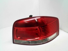 Feu arrière droit occasion AUDI A3 II Phase 1 - 2.0 FSI150ch -