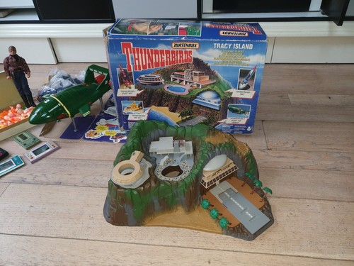 Thunderbirds matchbox base - thunderbirds,