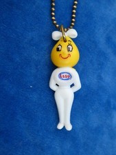 MIGNON Cute TOP  ++ PORTE-CLES Key ring - ESSO PIN-UP MME GOUTTE D'HUILE