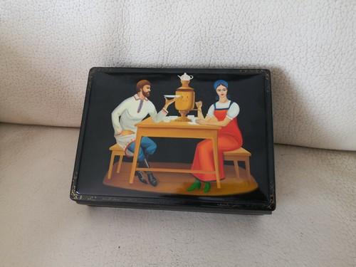 Boite russe bois laqué - boite,