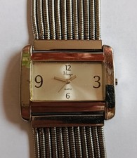 Jolie Montre Femme Quartz "