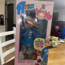 Poupée Famosa Je Marche  Et