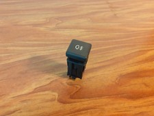 Interrupteur anti brouillard arrière C25 /  J5 / DUCATO 1  oem VALVAR ITALIA