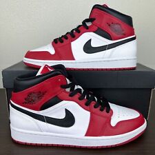 Air Jordan 1 Mid Chicago White