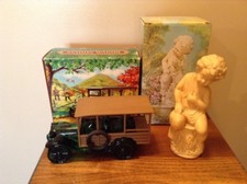 Vintage Avon Station wagon w/