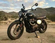 Plaque numéro pour STREET SCRAMBLER 2017-20    ref: A9708591