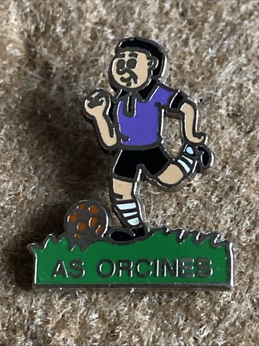 Pin sport football - pin’s,