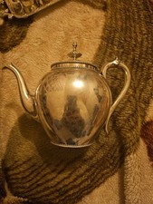 Théière en argent hollandaise du 19ème siècle du musée Van Kempen