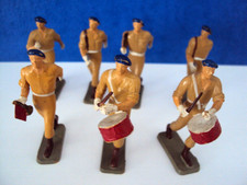 LOT DE BERETS BLEUS STARLUX AU DEFILE. INCOMPLETS.