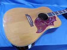 GIBSON 60'S STYLE HUMMINGBIRD