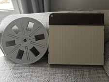 Bobine POSSO pour super 8  avec sa boite  180 Mètres - 20,5 cm