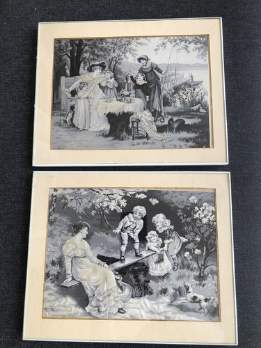 Paire tableaux soie - de,